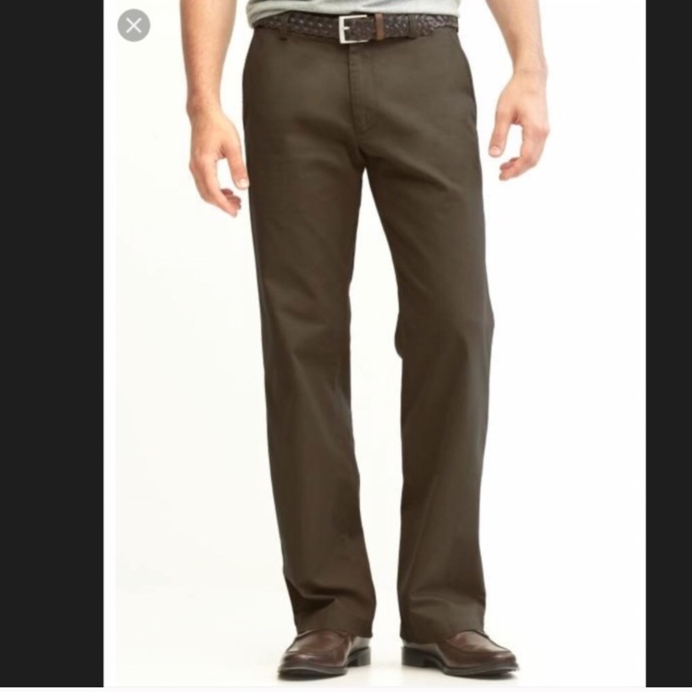 Banana republic Gavin chinos. Olive green 36/34